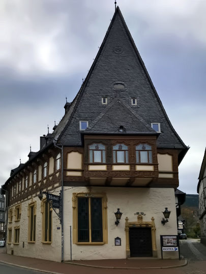 Goslar-hist. Gebäude der Altstadt