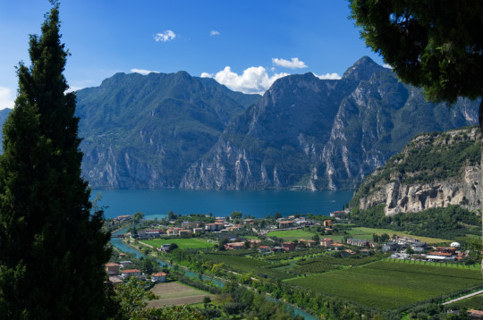 Riva del Garda - Blick auf Ort und See