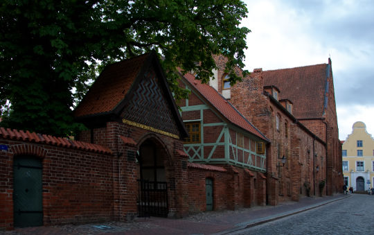 Wismar - Seitenfront der Heilig-Geist-Kirche