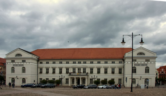 Waren - Rathaus am Marktplatz